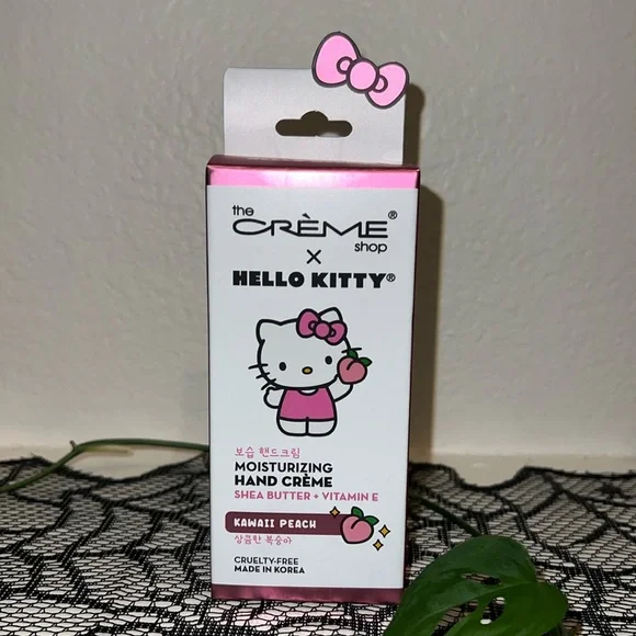 HELLO KITTY x The Creme Shop Hand Cream - Picture 1 of 4